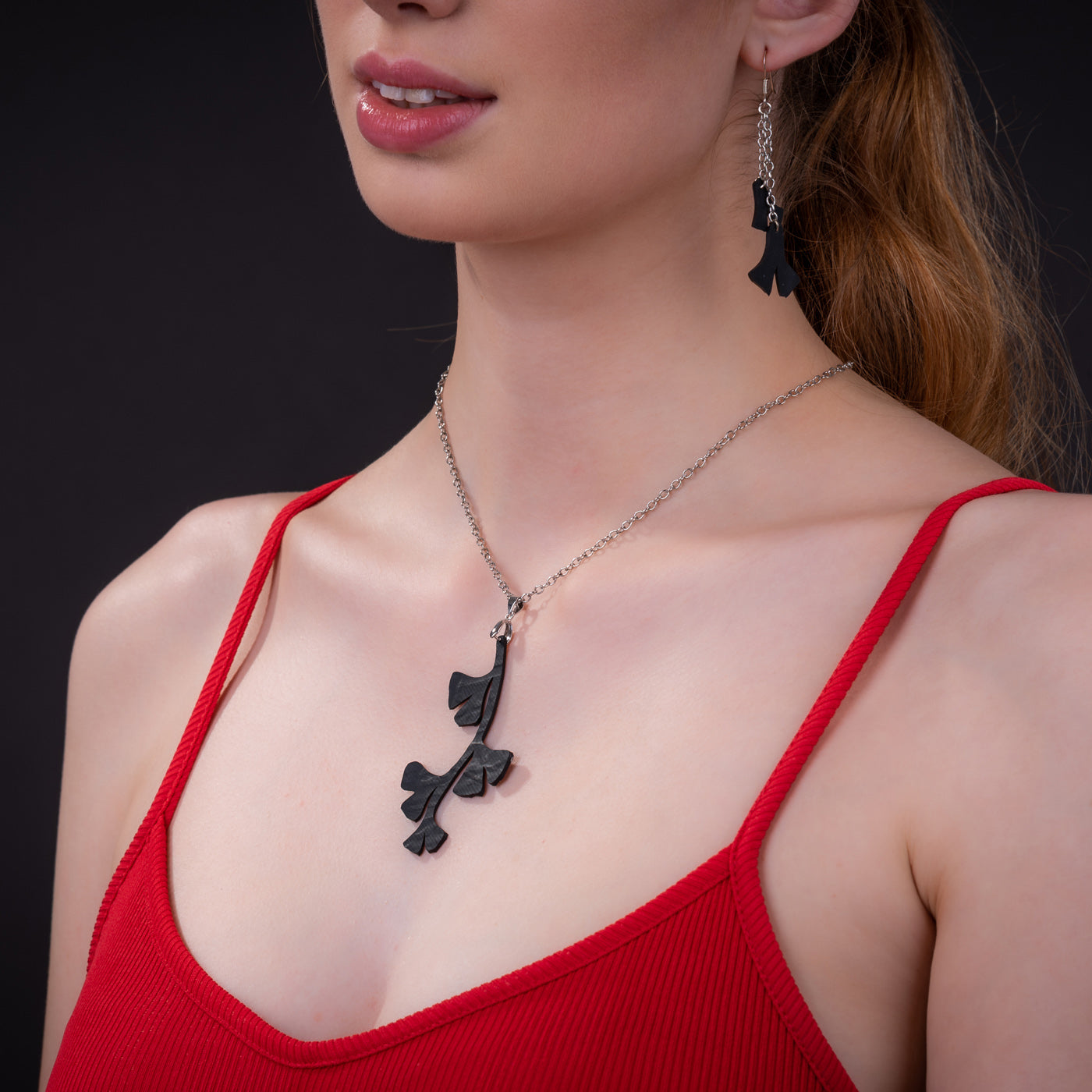 Handmade Ginkgo Leaf Pendant Necklace-0